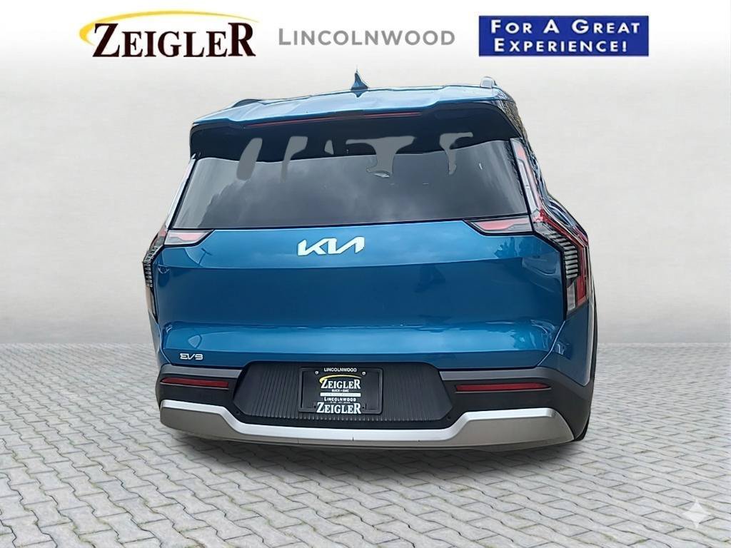 Used 2024 Kia EV9 Wind AWD/4WD image 5