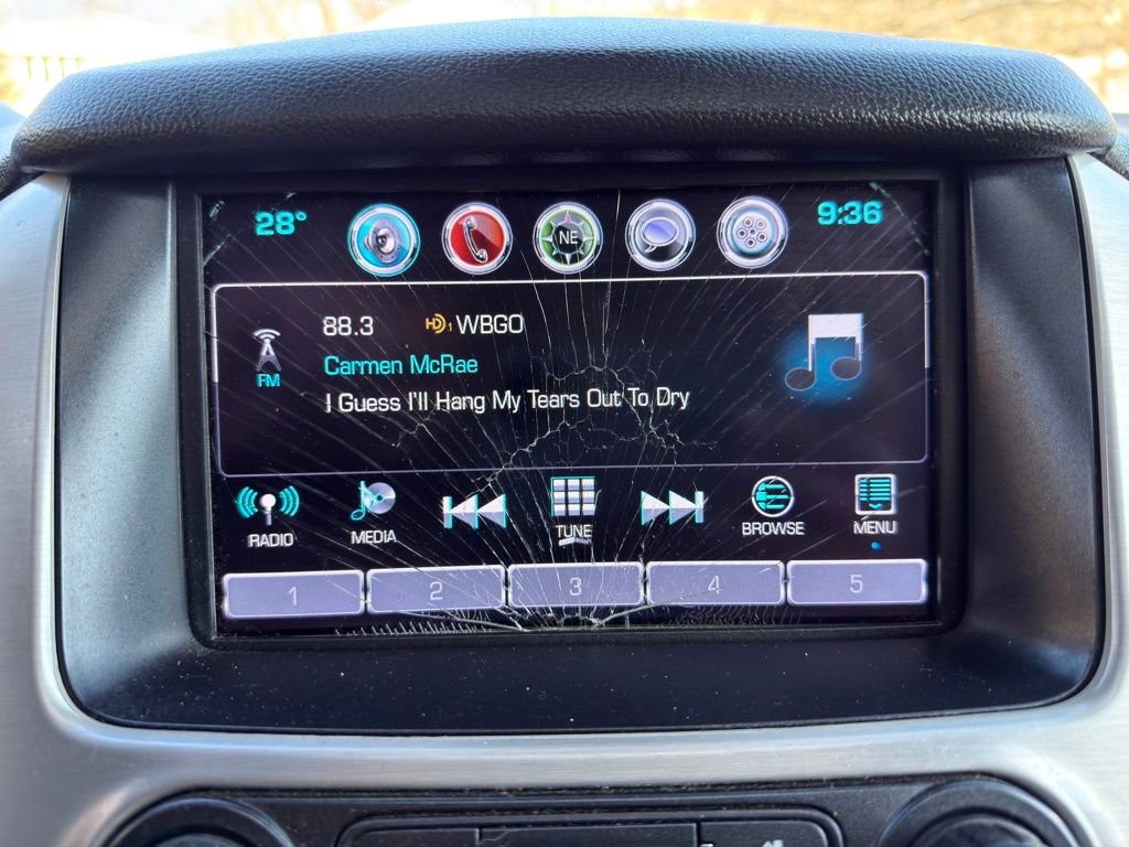 Used 2017 GMC Yukon XL SLT w/ Open Road Package image 21