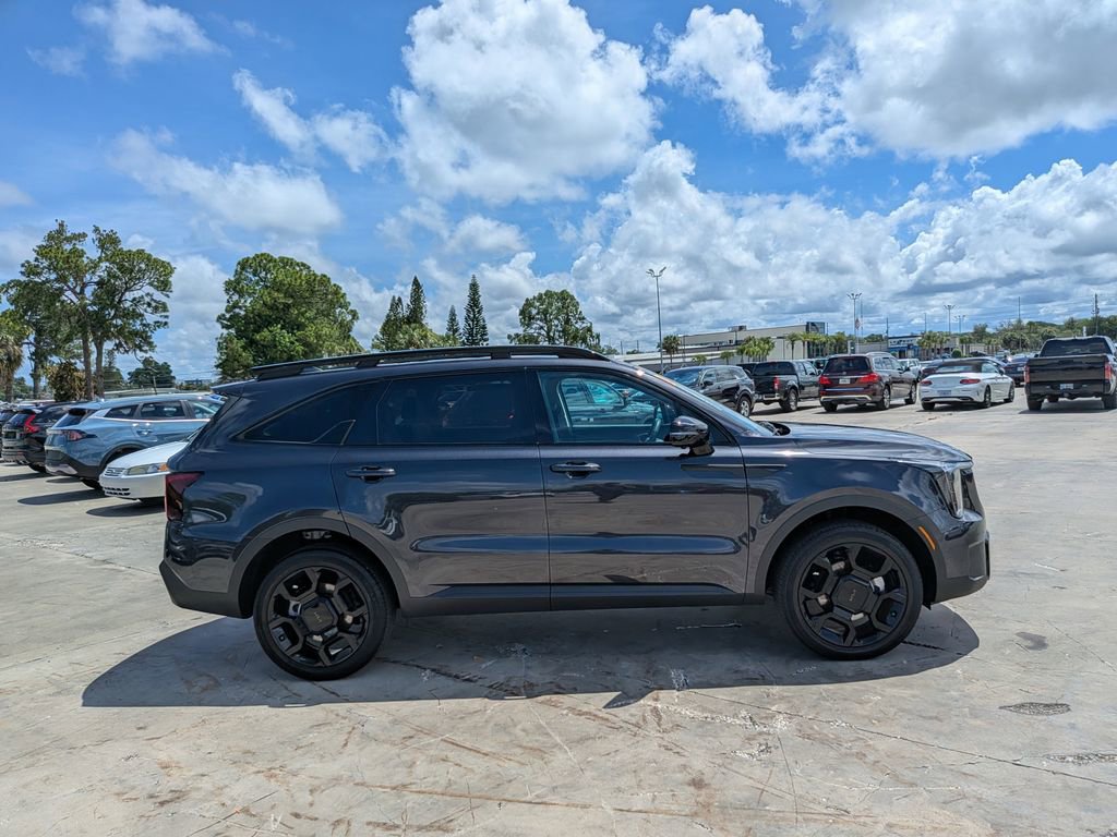 Certified 2026 Kia Sorento SX AWD/4WD image 9