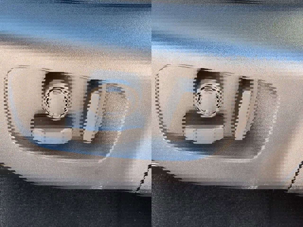 New 2026 Land Rover Discovery Sport Landmark image 15