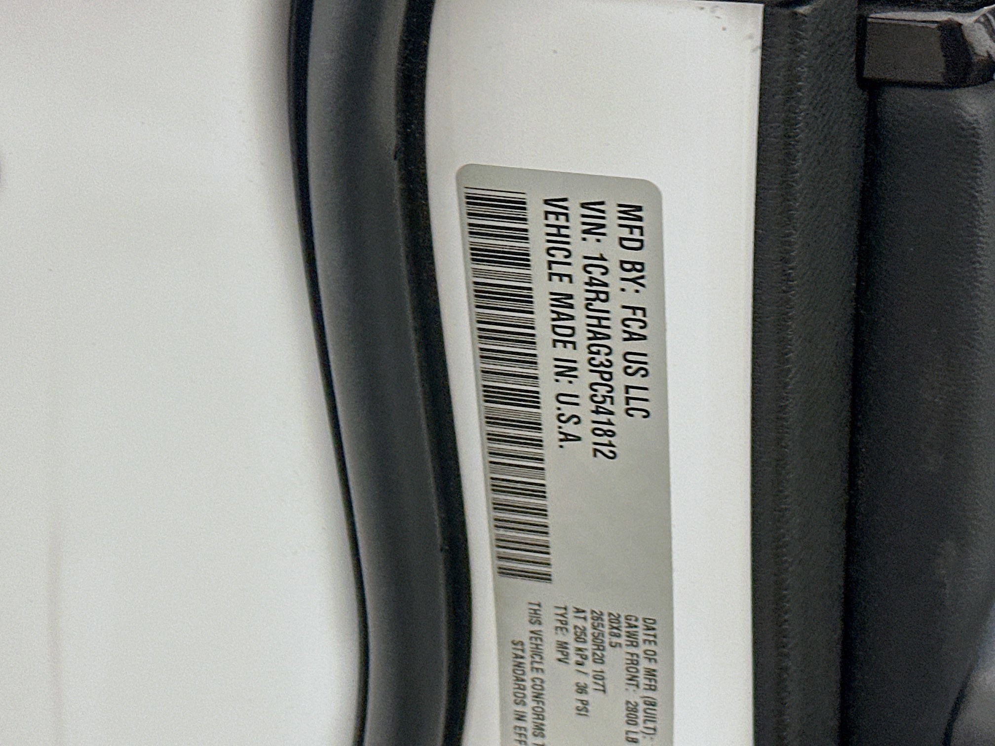 Used 2023 Jeep Grand Cherokee Altitude image 12