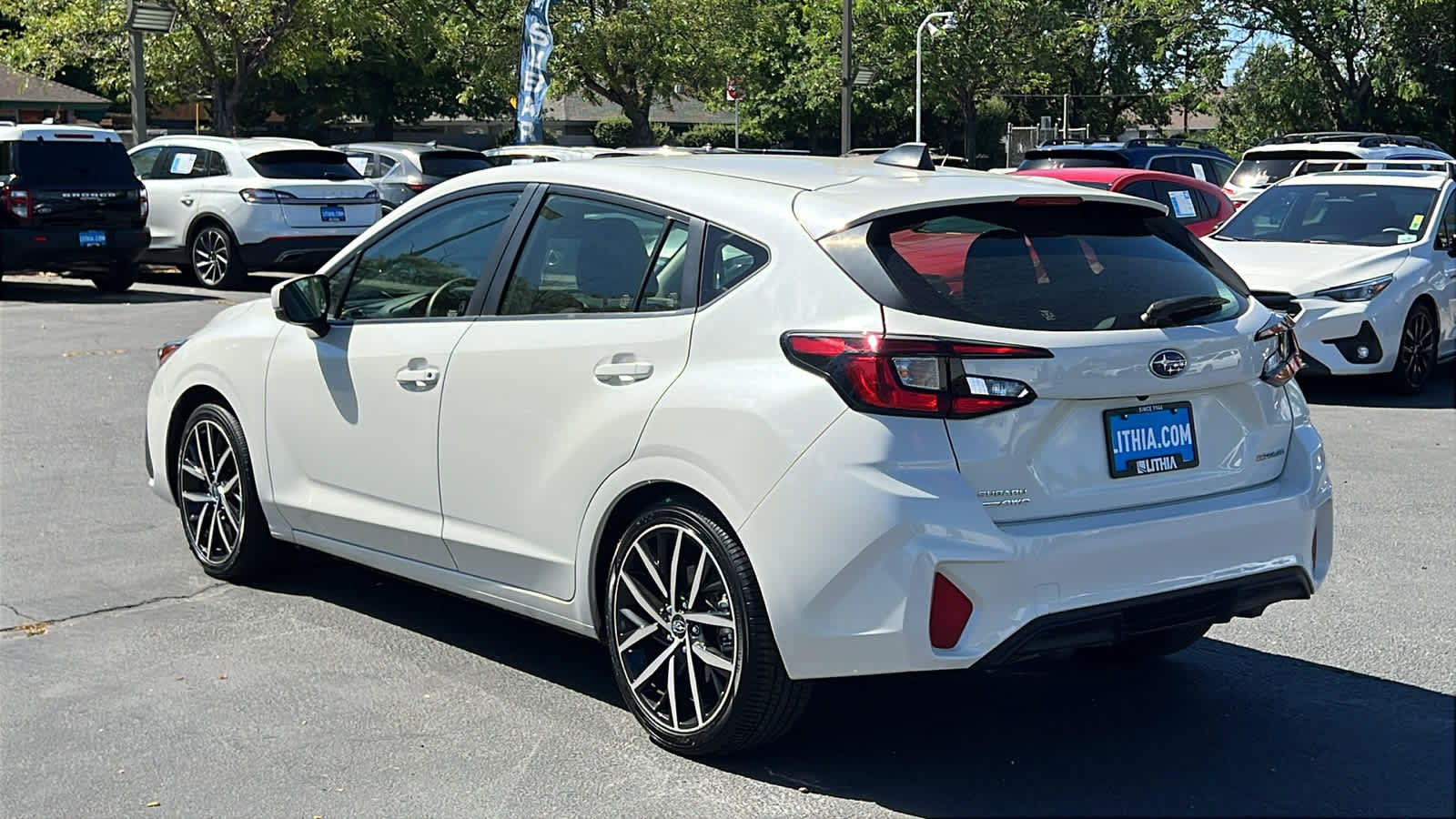 Certified 2024 Subaru Impreza 2.0i Sport AWD/4WD image 8