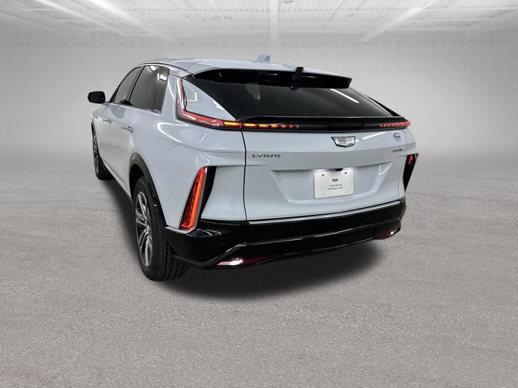 New 2026 Cadillac Lyriq Luxury AWD/4WD image 8