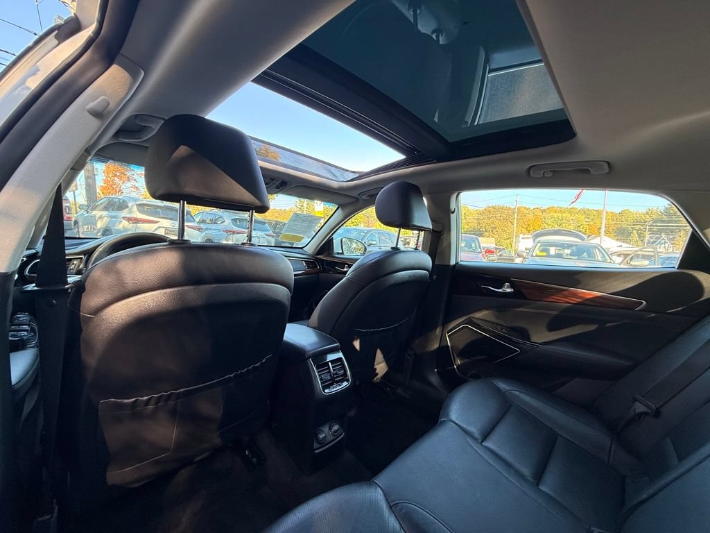 Used 2019 Kia Cadenza Technology FWD image 16