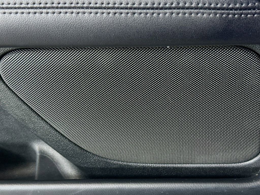 Used 2018 Lincoln MKZ Premiere FWD image 18