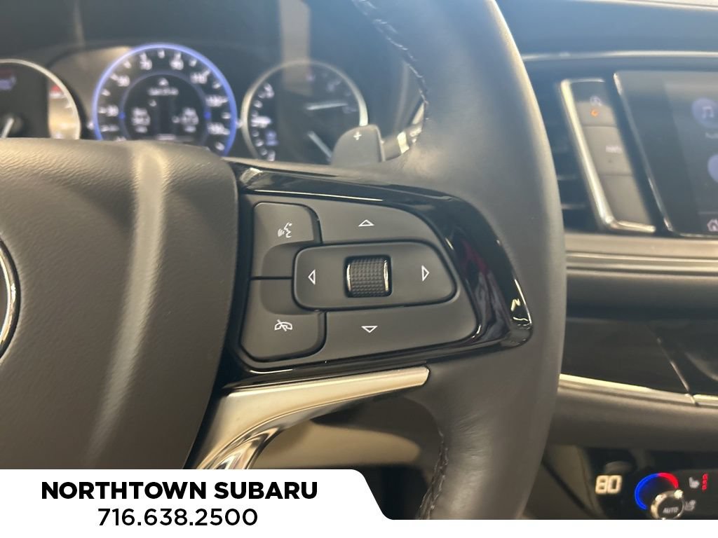 Used 2023 Buick Enclave Premium AWD/4WD image 11