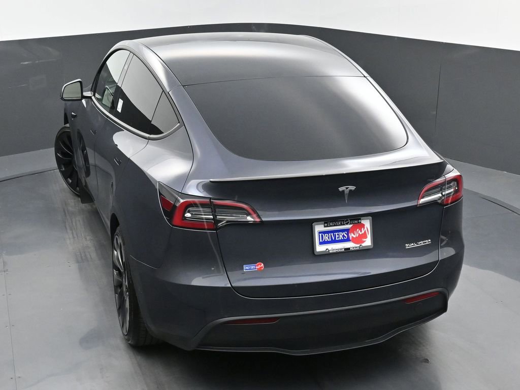 Used 2022 Tesla Model Y Performance AWD/4WD image 30