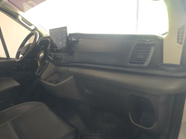 Used 2023 Ford Transit 250 Low Roof RWD image 5