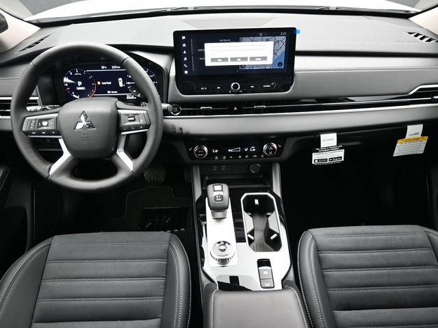 New 2026 Mitsubishi Outlander SE FWD image 11