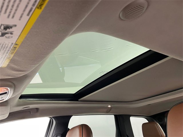 Used 2016 Jeep Grand Cherokee Summit image 14