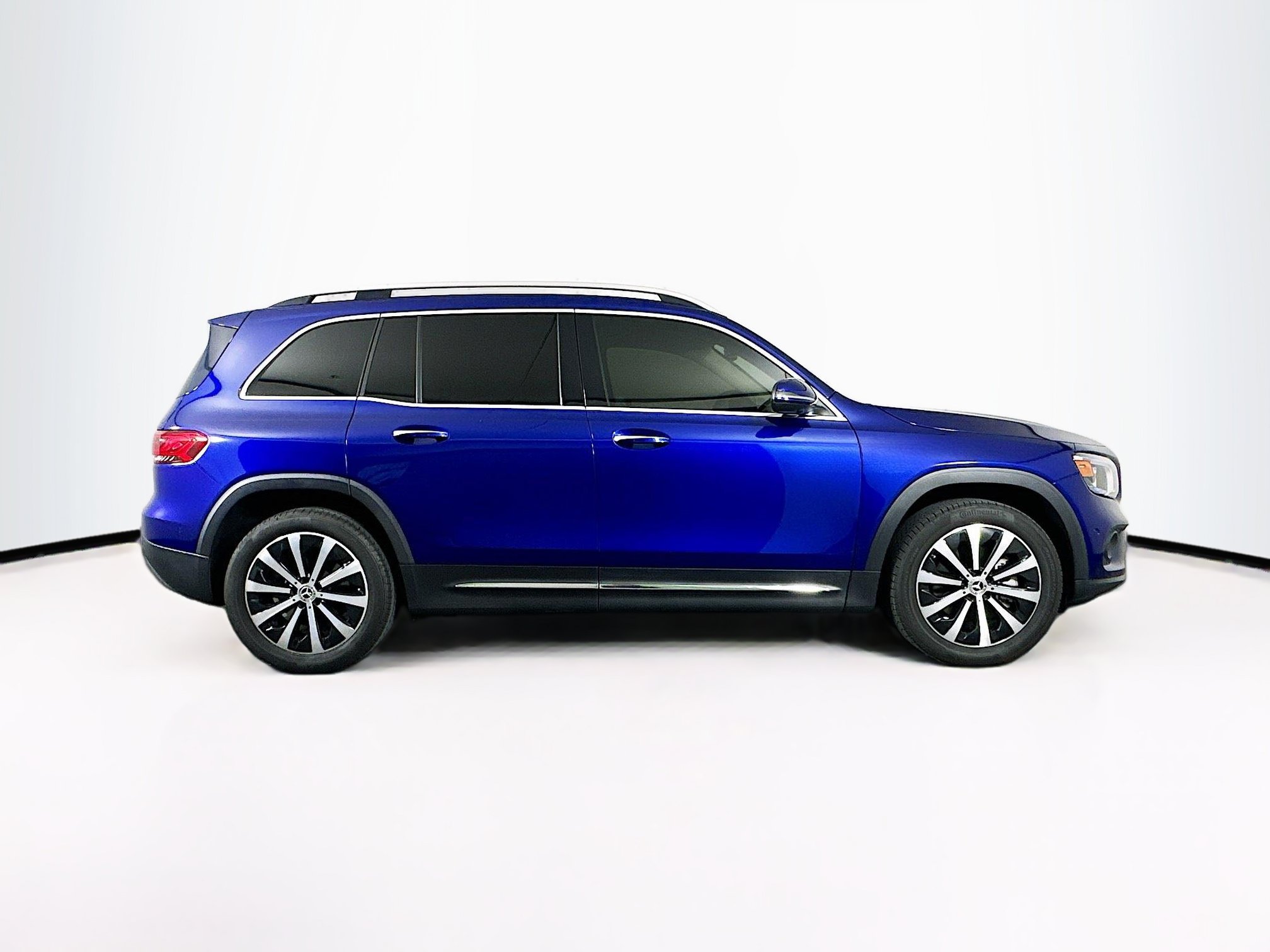 Used 2022 Mercedes-Benz GLB 250 4MATIC image 10