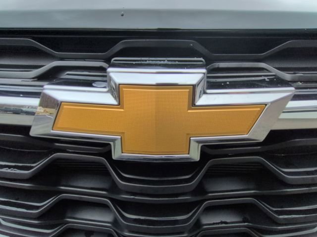 Used 2024 Chevrolet Trax LS image 28
