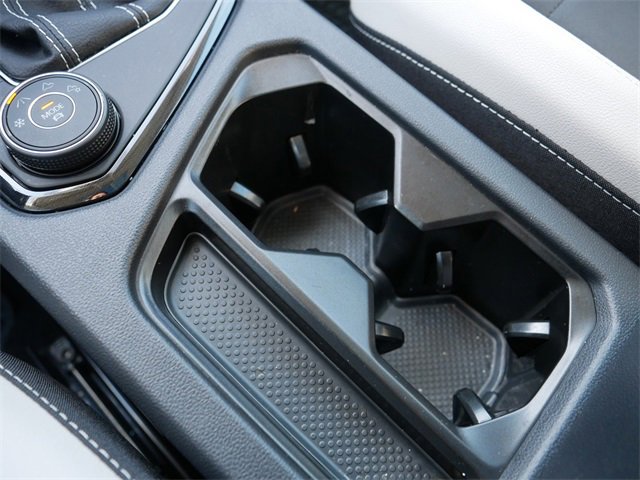 Certified 2025 Volkswagen Taos SE w/ Panoramic Sunroof Package image 30