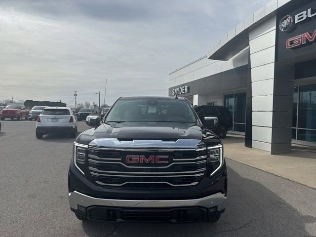 New 2026 GMC Sierra 1500 SLT image 3
