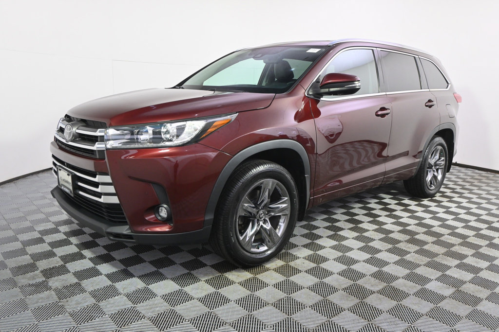 Used 2019 Toyota Highlander Limited Platinum AWD/4WD image 2