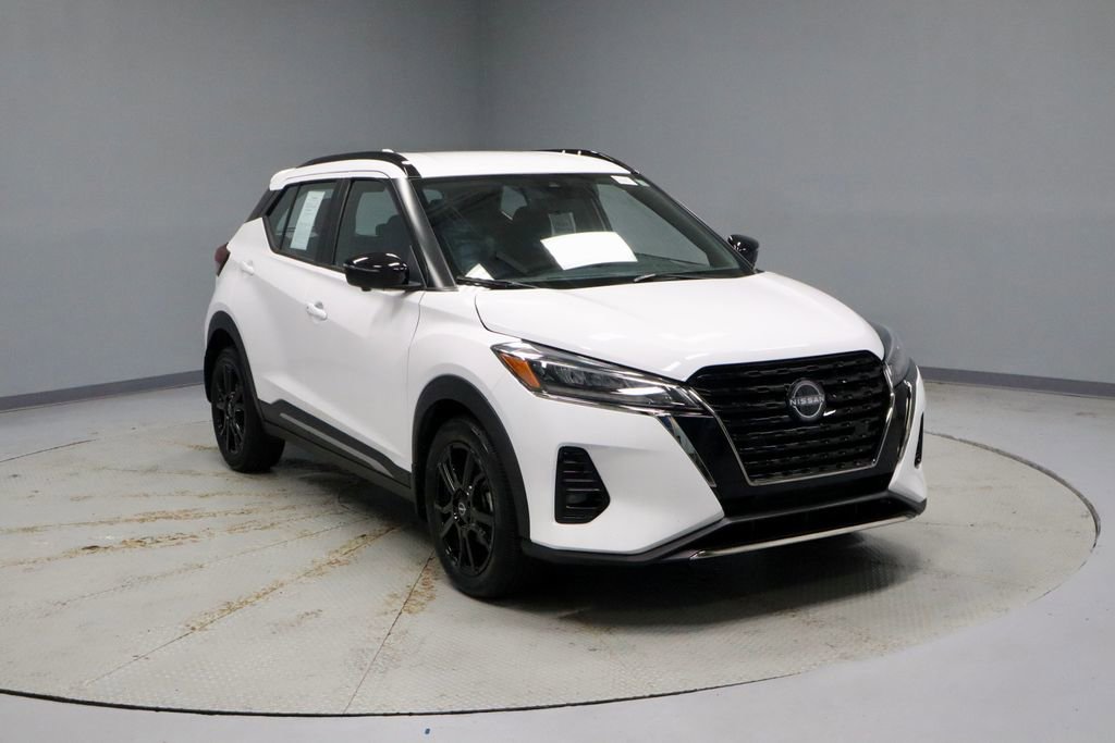 Used 2024 Nissan Kicks SR