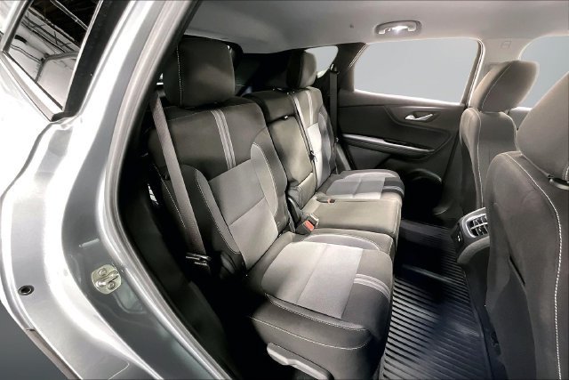 Used 2024 Chevrolet Blazer LT w/ Convenience Package FWD image 22