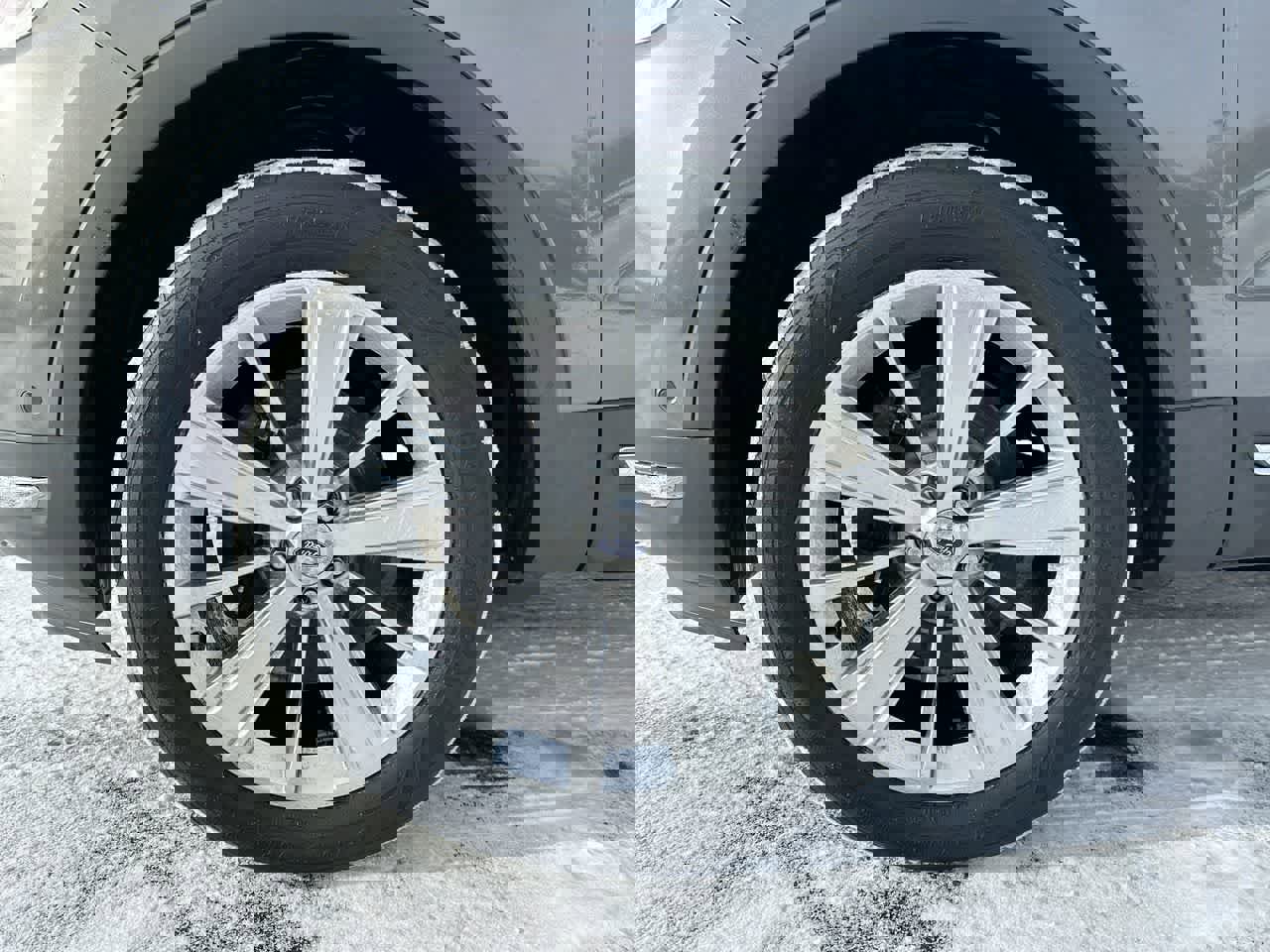 Used 2018 Ford Explorer Limited w/ Equipment Group 301A image 19