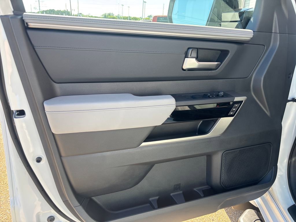 New 2026 Toyota Tundra Limited image 7