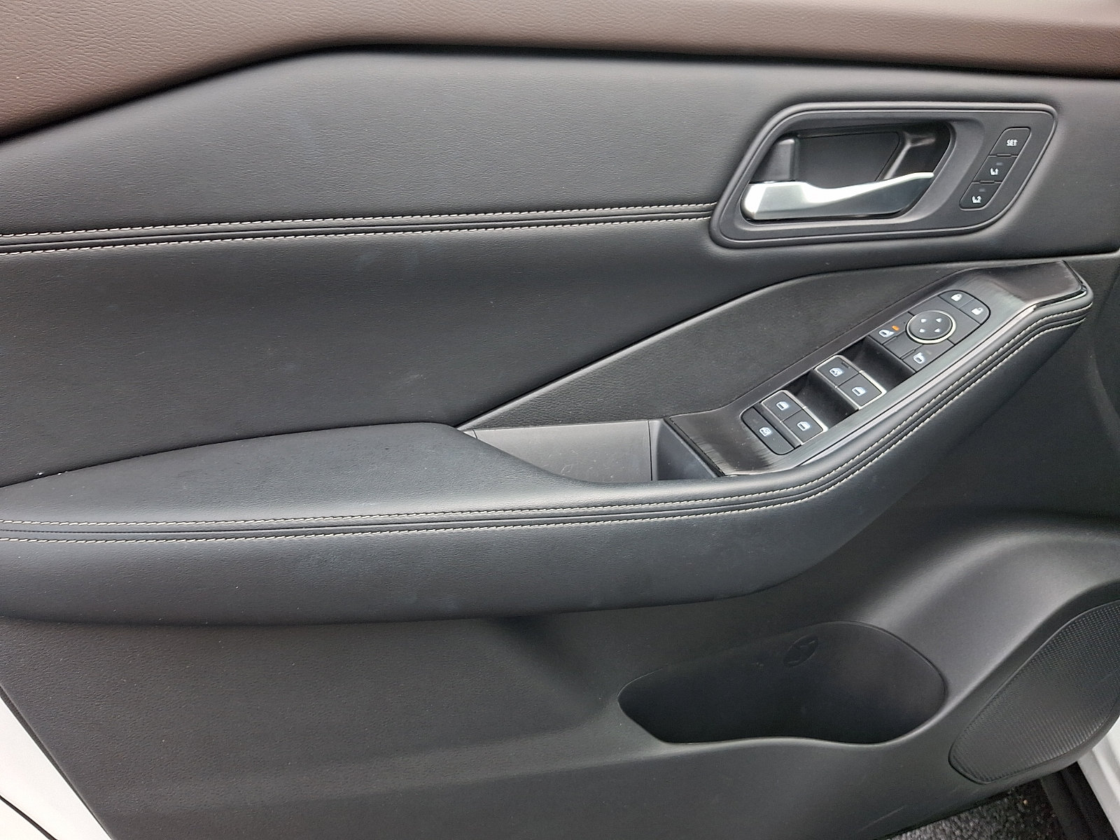Certified 2023 Nissan Rogue SL AWD/4WD image 12