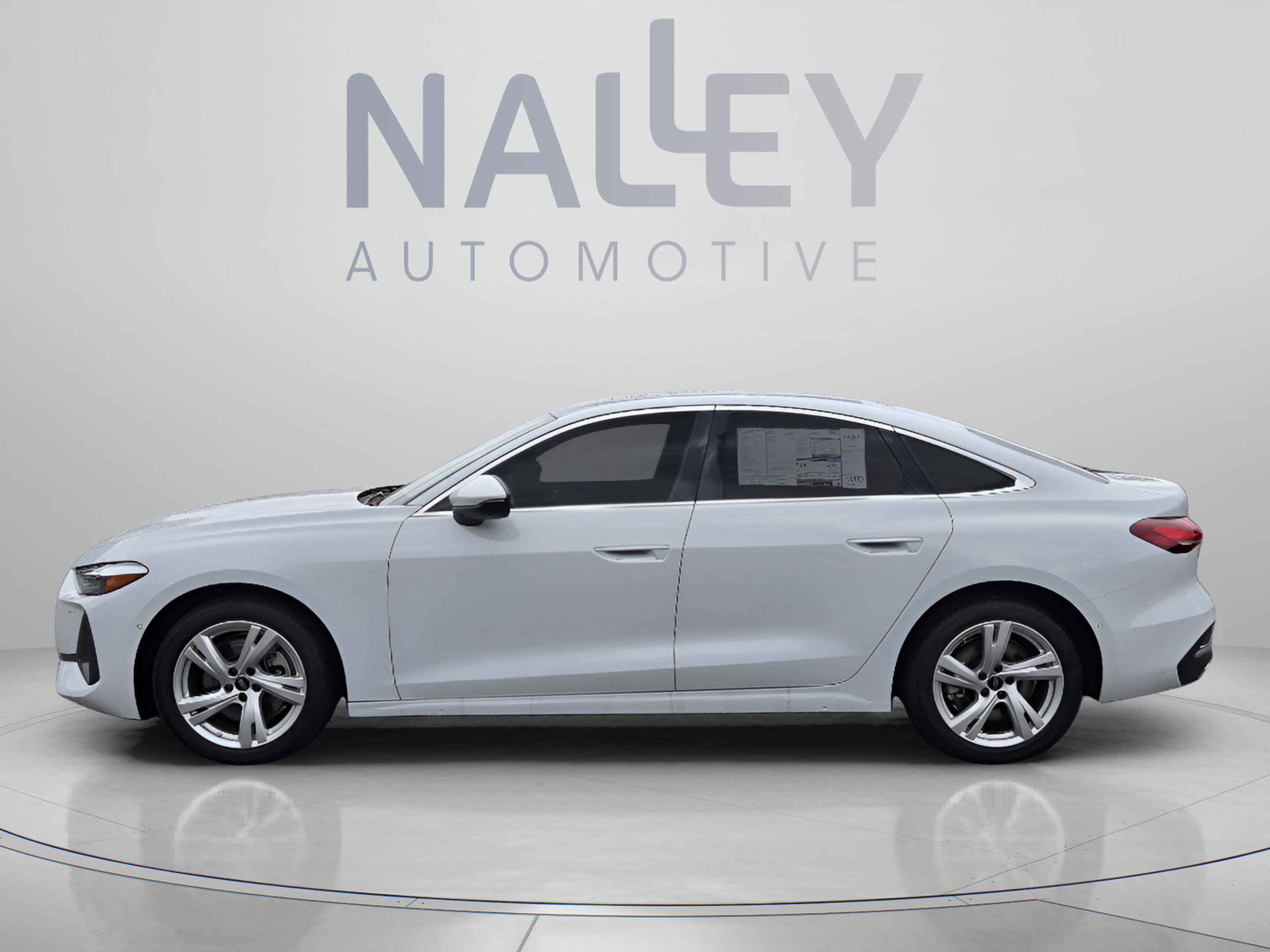 Used 2025 Audi A5 2.0T Premium image 3