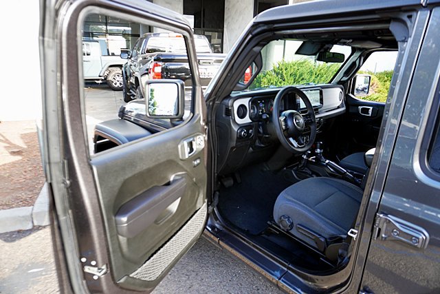 Used 2024 Jeep Wrangler Unlimited Sport AWD/4WD image 48
