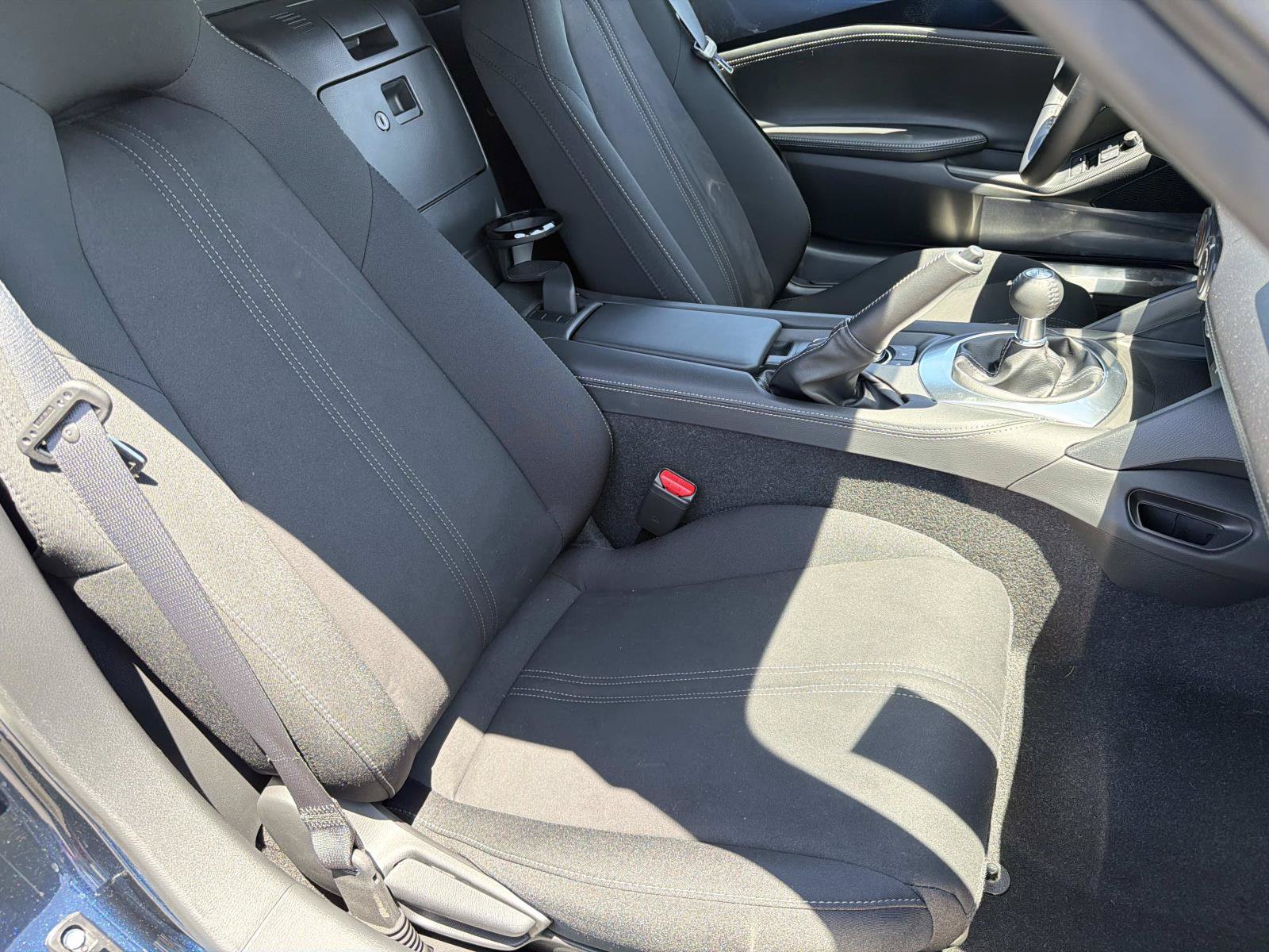 New 2026 MAZDA MX-5 Miata Club w/ Interior Package RWD image 21