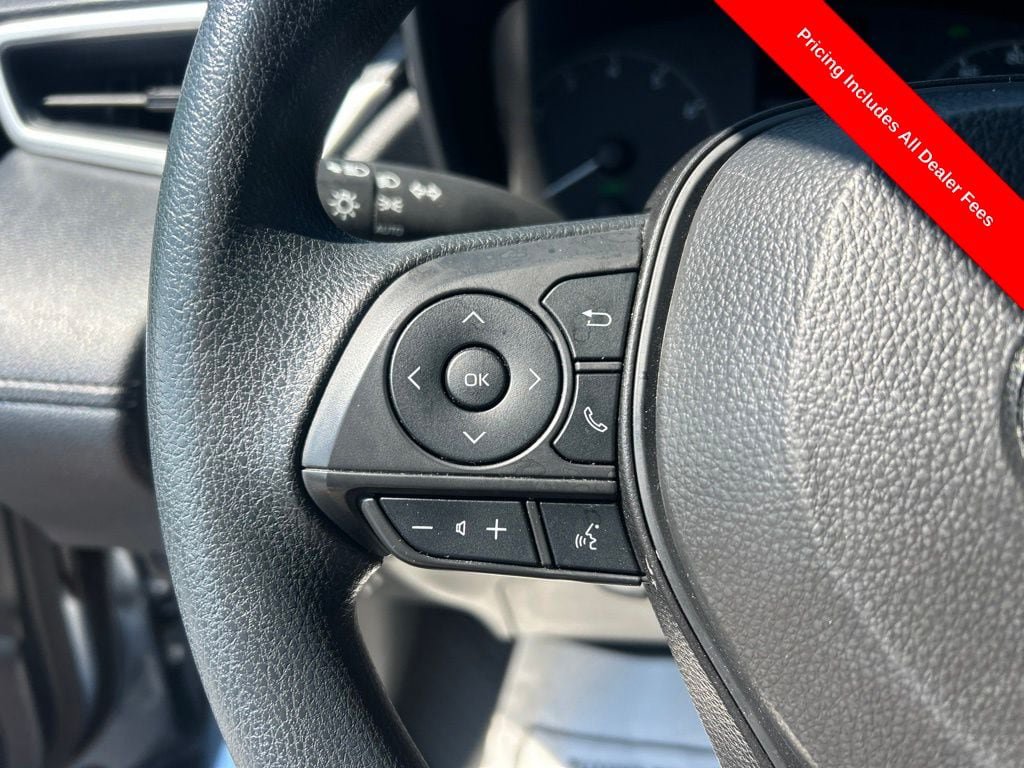 Used 2024 Toyota Corolla Cross AWD Hybrid image 7