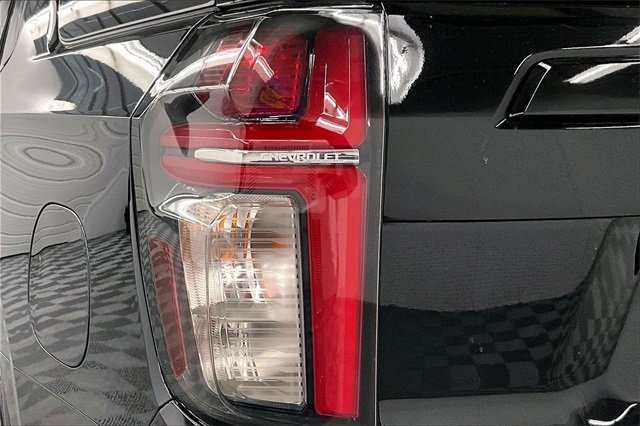 Used 2021 Chevrolet Tahoe RST w/ Luxury Package image 34