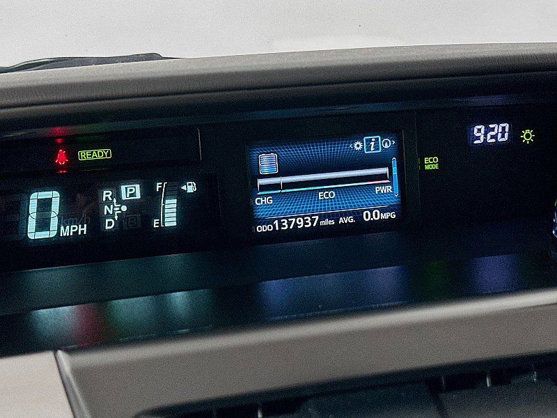 Used 2016 Toyota Prius V Three image 13