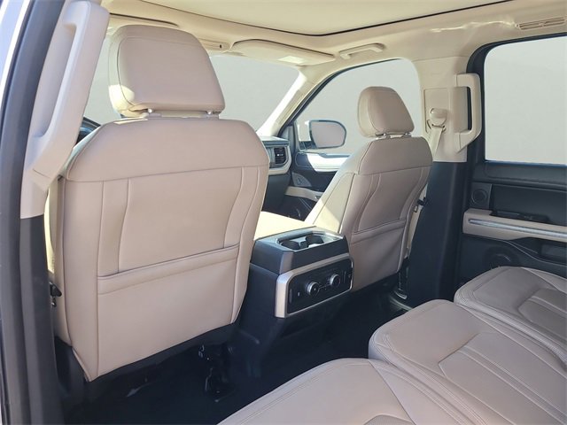 Used 2024 Ford Expedition Max Limited image 17
