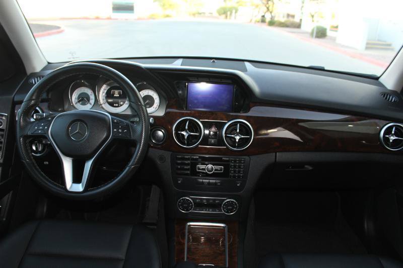 Used 2015 Mercedes-Benz GLK 350 2WD image 18