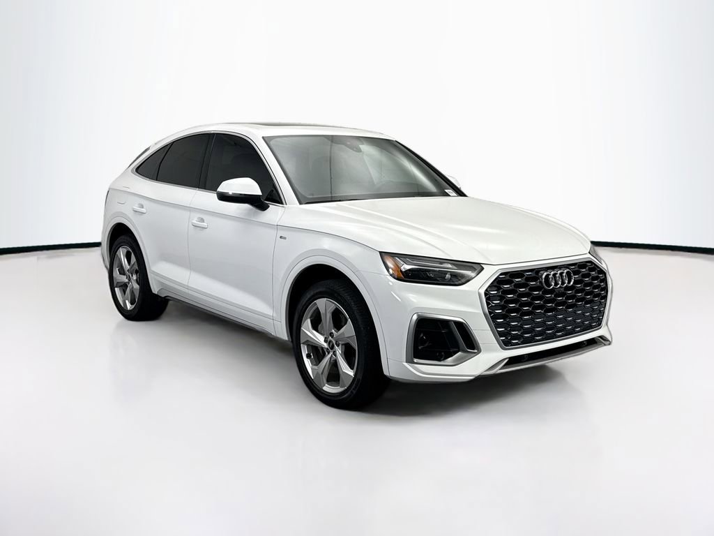 Certified 2023 Audi Q5 2.0T Premium Plus w/ Premium Plus Package image 3