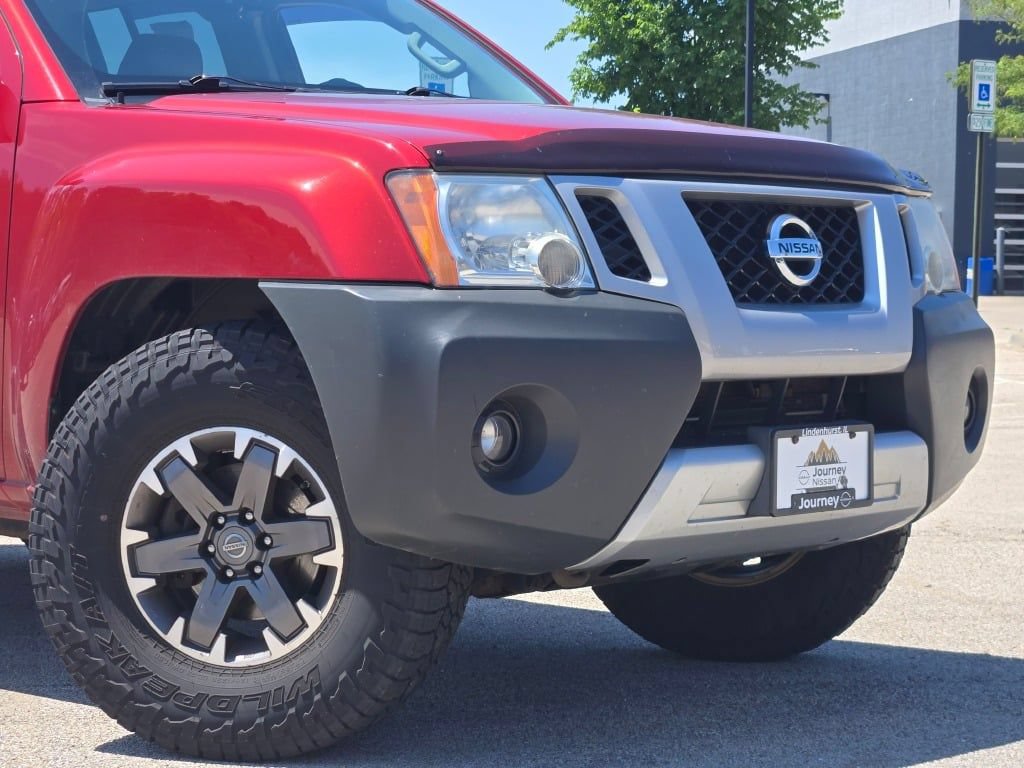 Used 2014 Nissan Xterra PRO-4X w/ Pro-4x Leather Package AWD/4WD image 2
