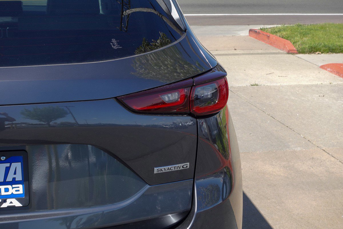 New 2025 MAZDA CX-5 AWD 2.5 S w/ Premium Plus Pkg image 6