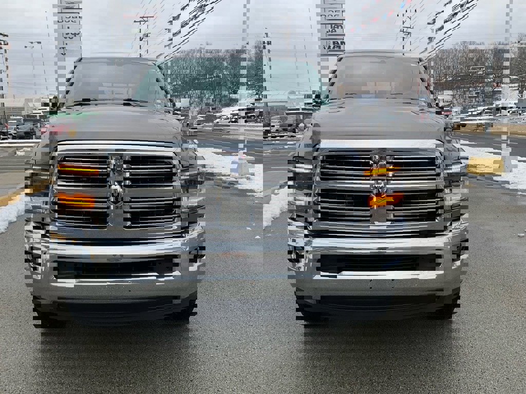 Used 2010 Dodge Ram 2500 Truck Laramie image 2