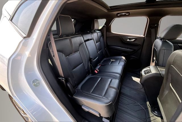 Used 2019 Chevrolet Blazer Premier w/ Sun and Wheels Package FWD image 25