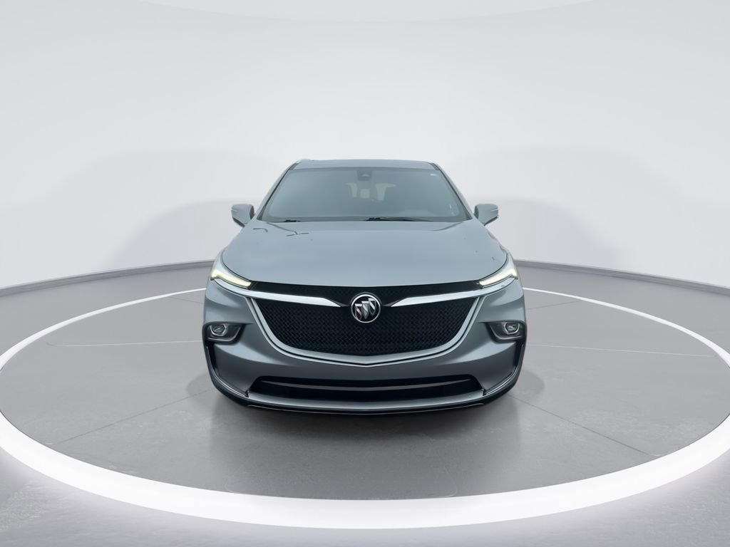 Used 2024 Buick Enclave Essence w/ Sport Touring Edition image 3