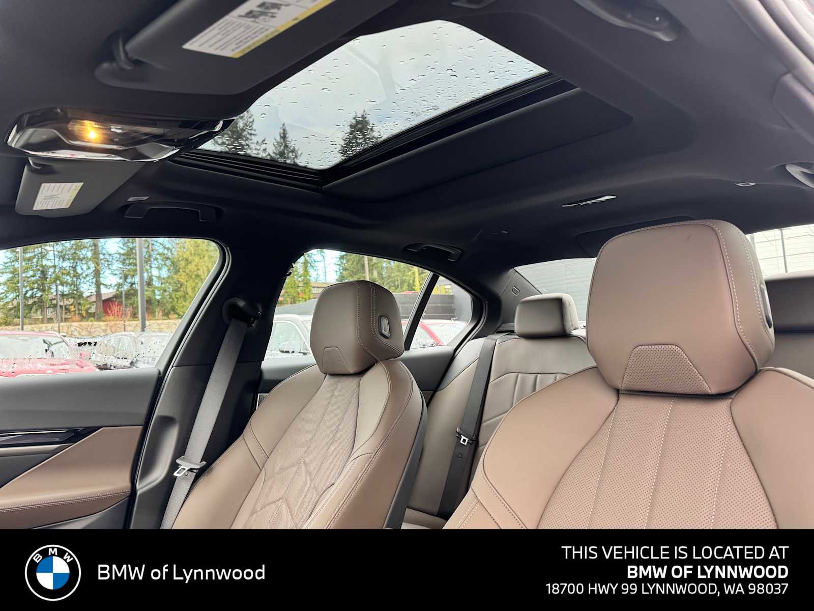 New 2026 BMW i5 eDrive40 w/ M Sport Package AWD/4WD image 21