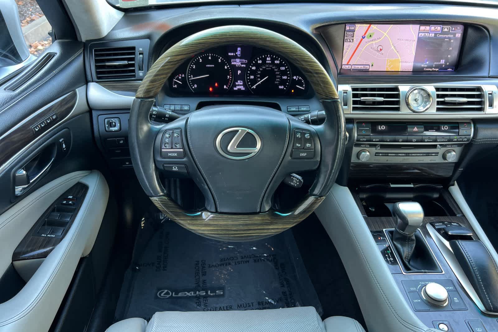 Used 2014 Lexus LS 460 w/ Comfort Package RWD image 15