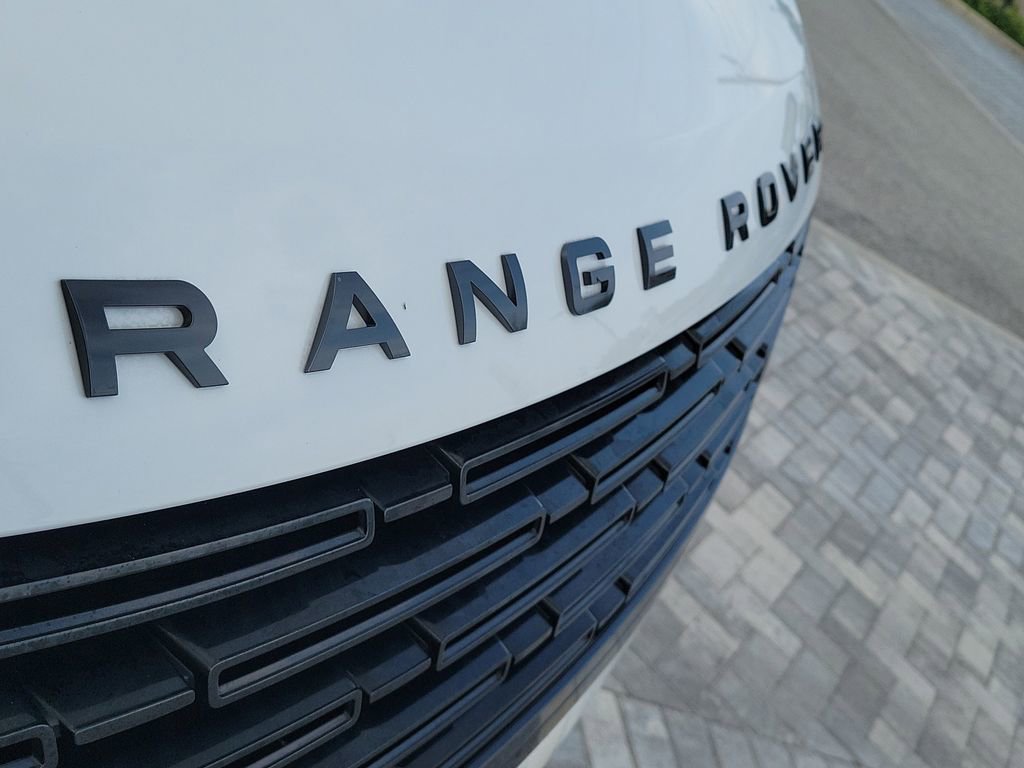 Used 2023 Land Rover Range Rover Long Wheelbase SE AWD/4WD image 9