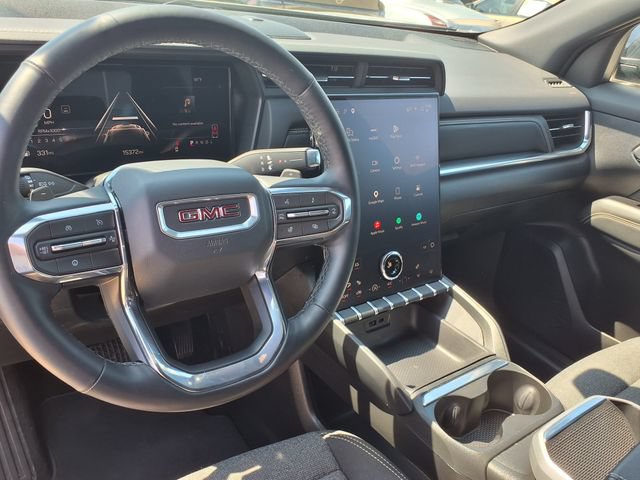 Used 2026 GMC Terrain Elevation w/ Technology Package II FWD image 4