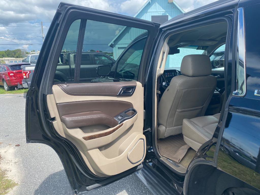 Used 2019 Chevrolet Tahoe LT RWD image 15