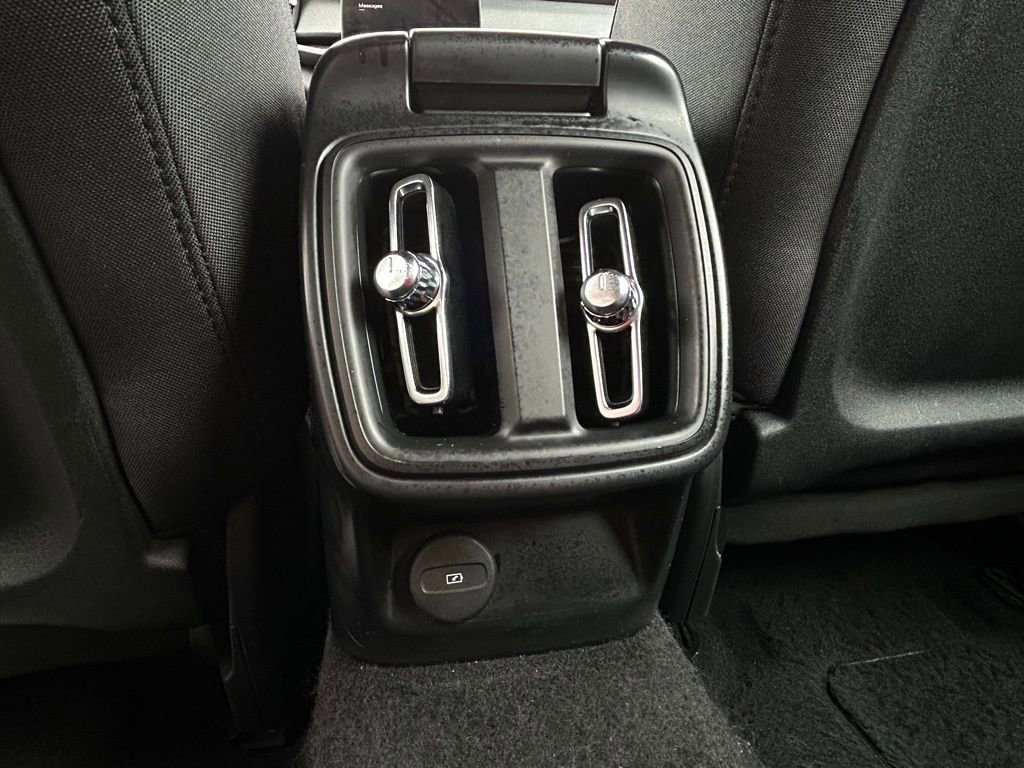 Used 2023 Polestar Polestar 2 Long Range Dual Motor w/ Pilot Pack image 36