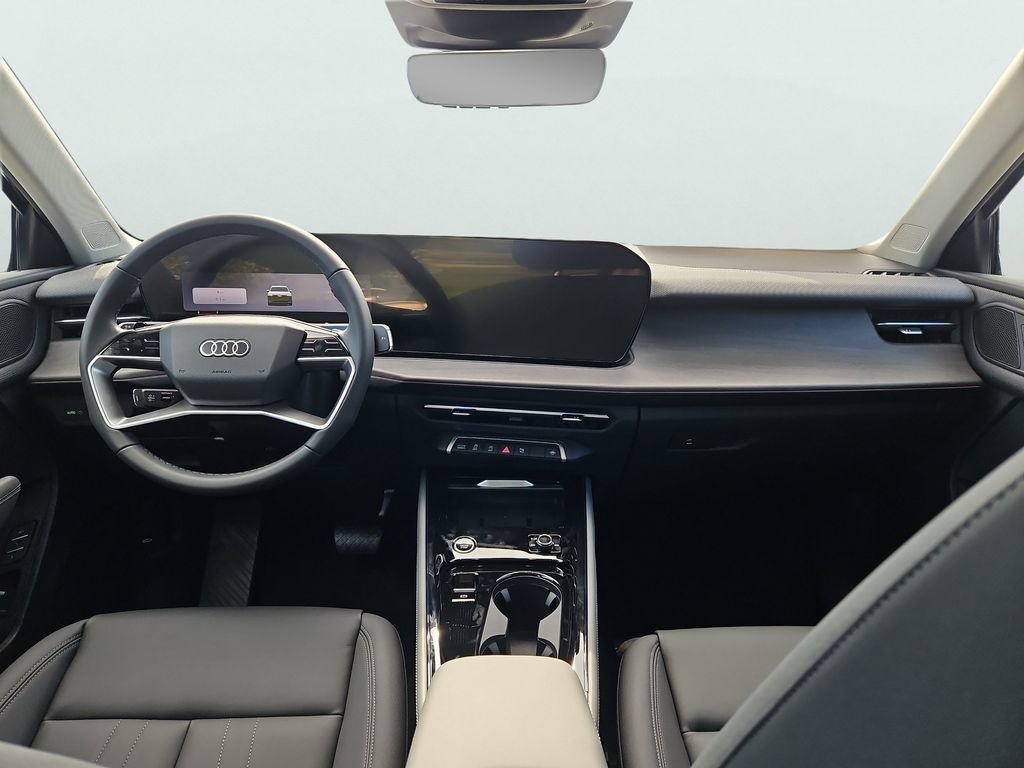 New 2026 Audi Q3 quattro 2.0T AWD/4WD image 5