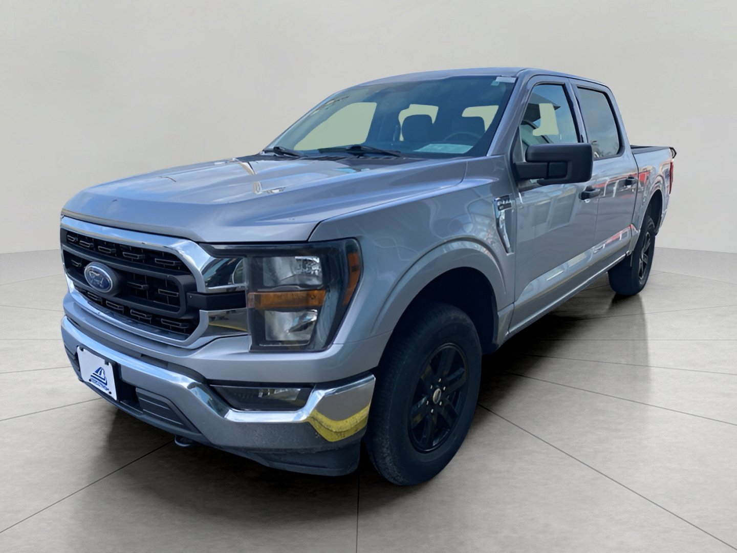 Used 2023 Ford F150 XLT w/ Equipment Group 301A Mid image 3