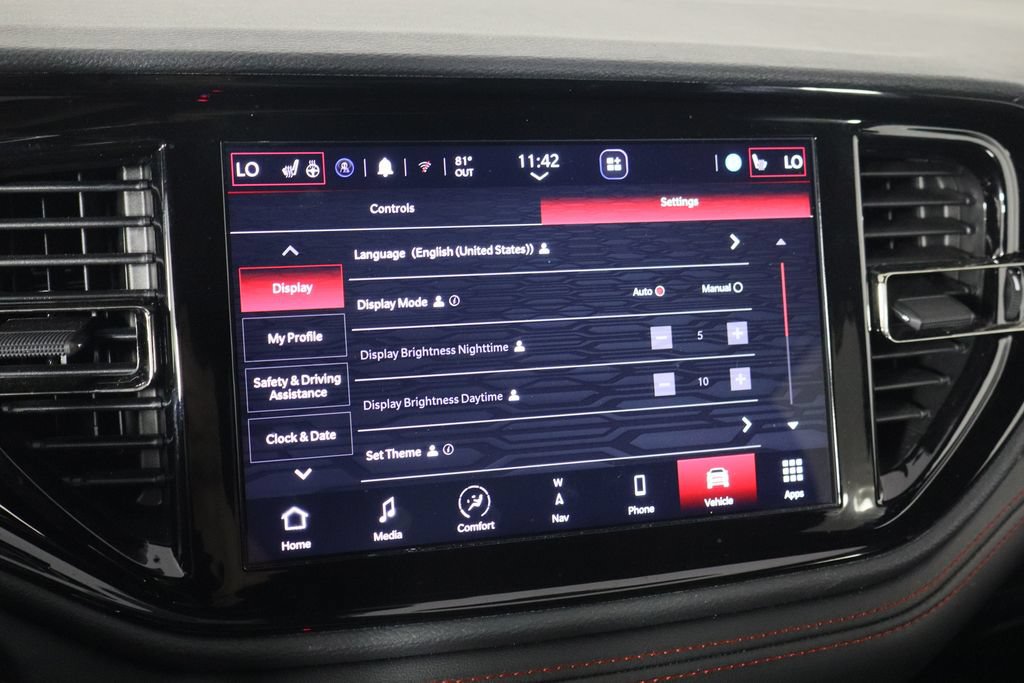 Used 2025 Dodge Durango GT AWD/4WD image 34