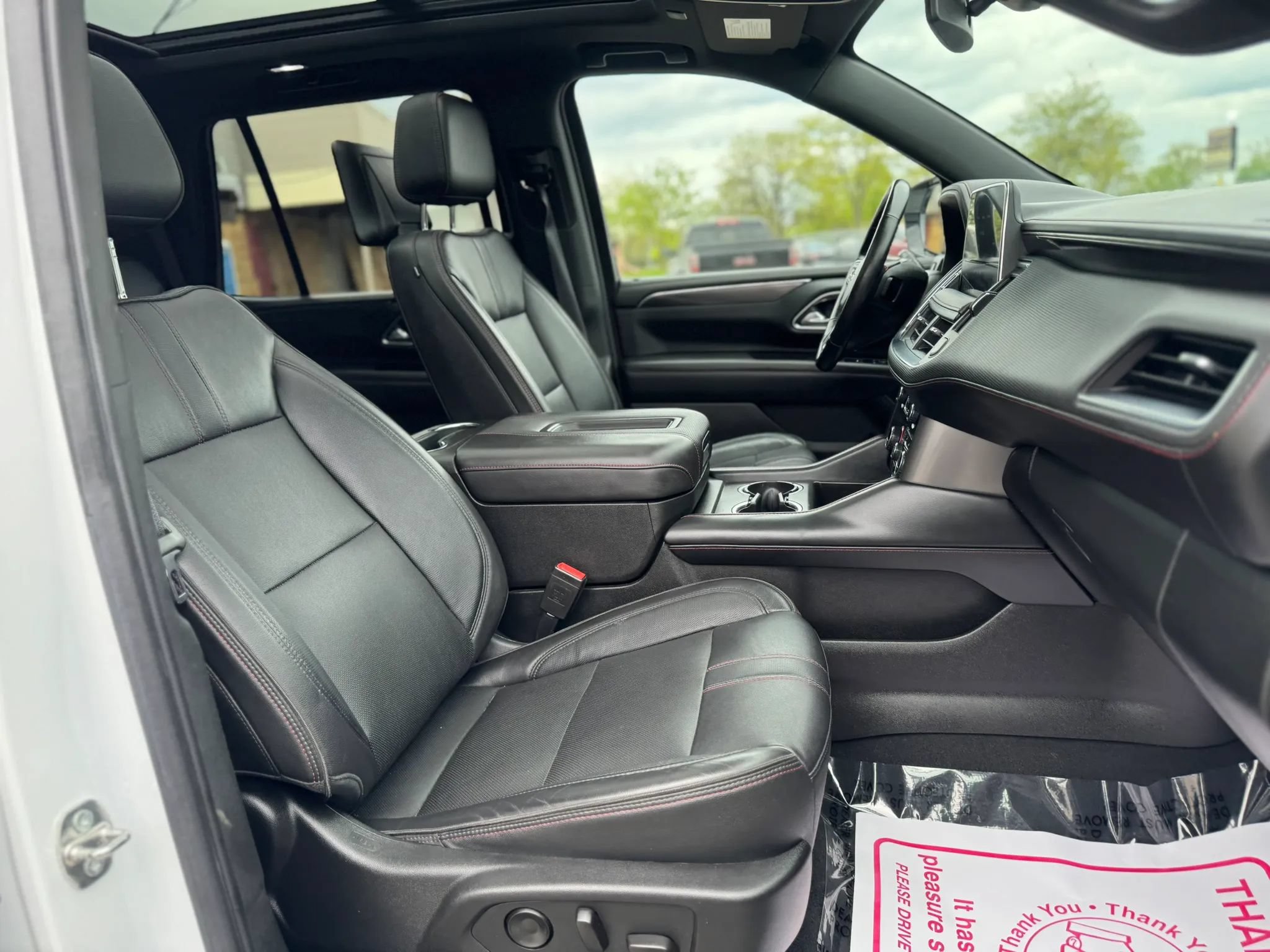 Used 2021 Chevrolet Tahoe RST w/ Luxury Package AWD/4WD image 26