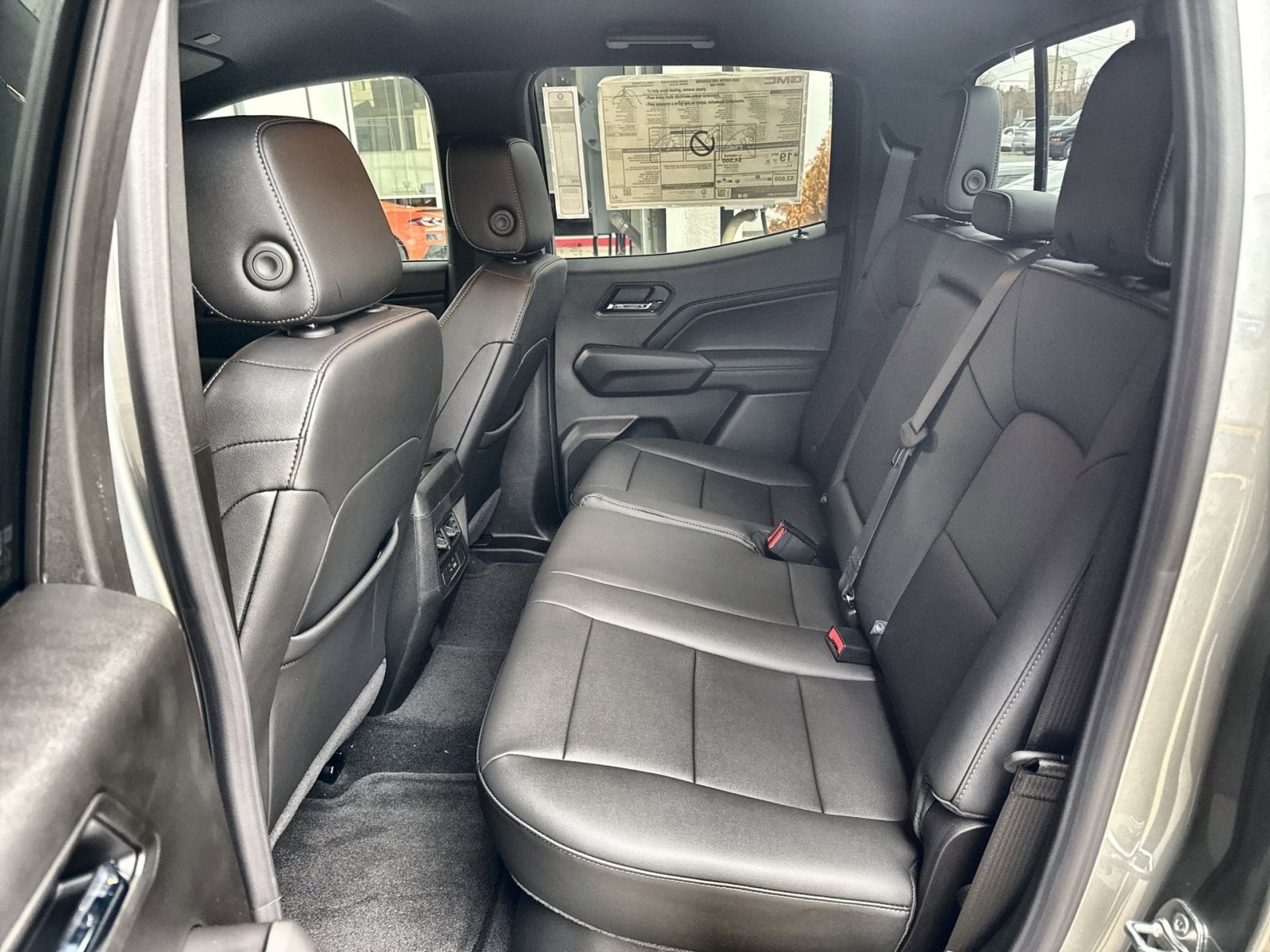 New 2026 GMC Canyon Elevation w/ Convenience Package image 24