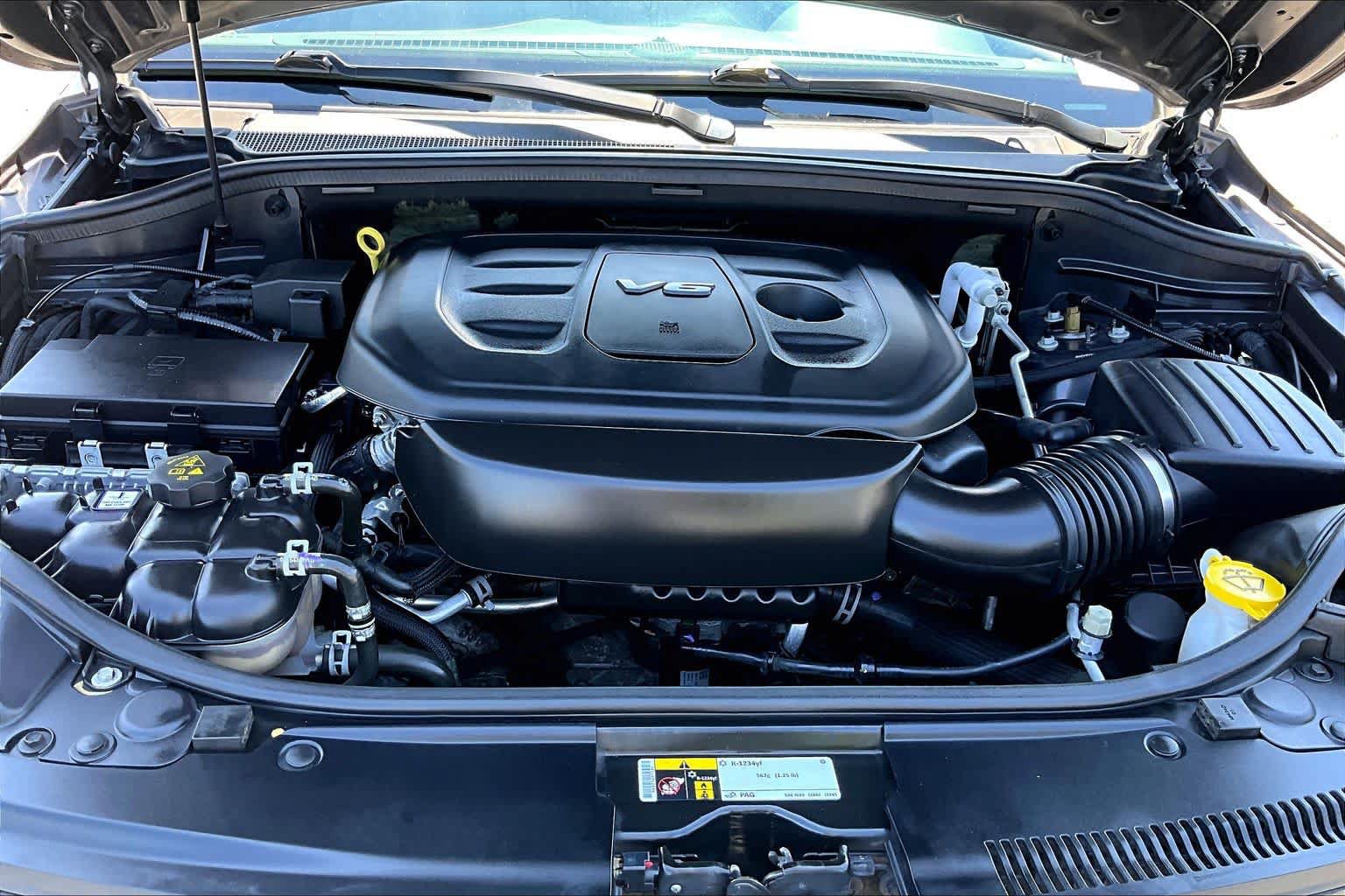 Used 2017 Jeep Grand Cherokee Overland AWD/4WD image 32